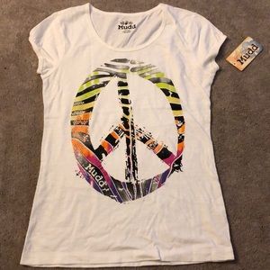 MUDD graphic tee.